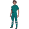 8949680341022-03050054_BANAR_T-shirt_green_03520009_HUELVA_pants_green_model_CERVA PROSINEC 2019_1333.tif.png